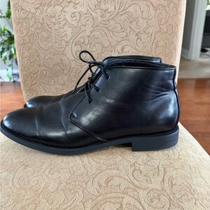 JF J.Ferrar Black Chukka Boots